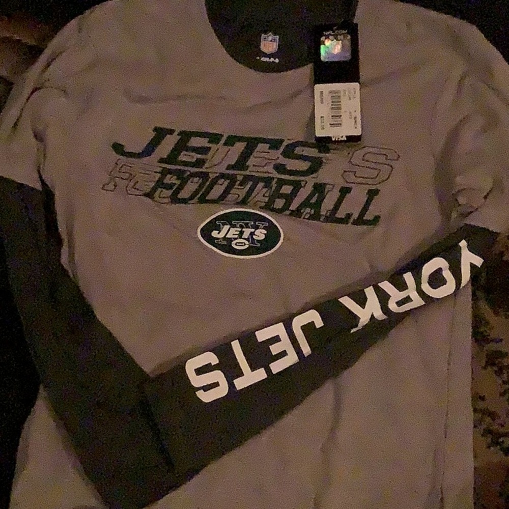 NWT NFL JETS 2 T-Shirts for 1 low price!🎁